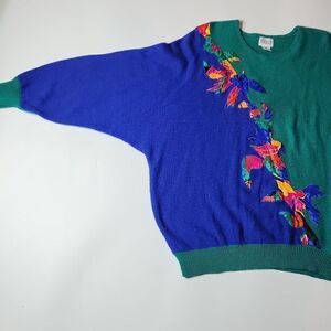 Vintage Sue Britt colorful batwing sleeved Sweater